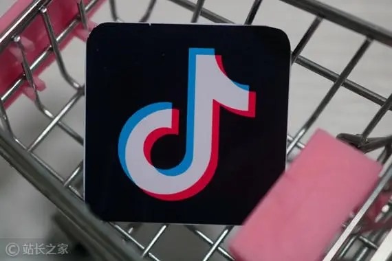 头部交易所格局基本稳定，OKEx表现依旧亮眼